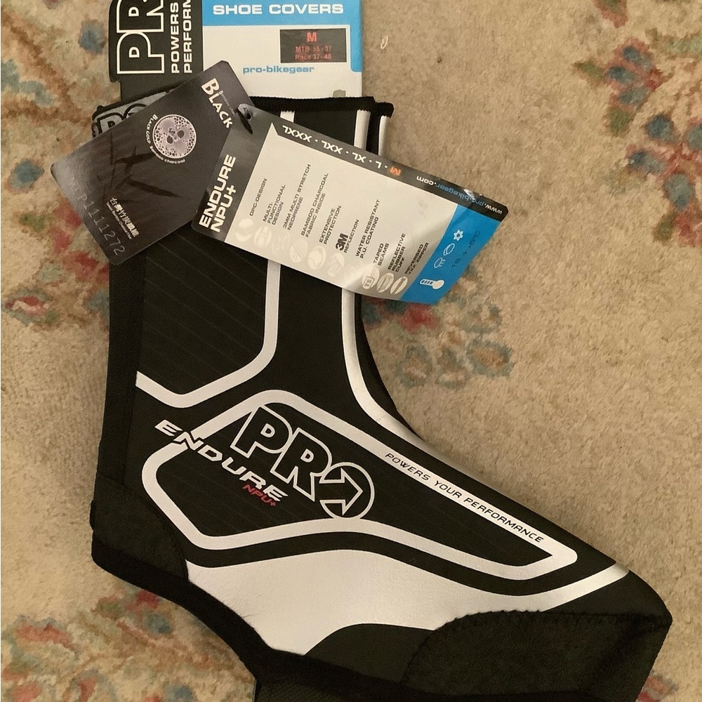 Pro Endure NPU+ Black and White Shoe Covers